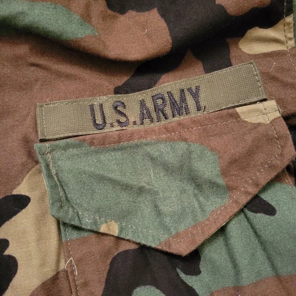 Vintage US Army Woodland Camouflage Field Jacket Medium‎ Short Cold Weather